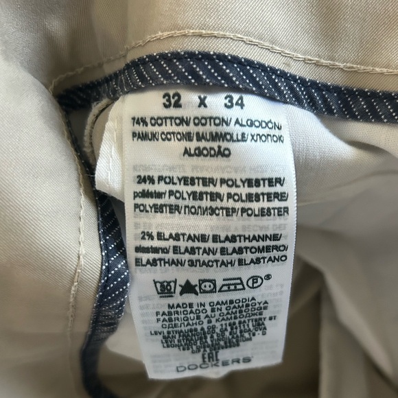 Docker Signature straight fit khakis - Picture 3 of 6